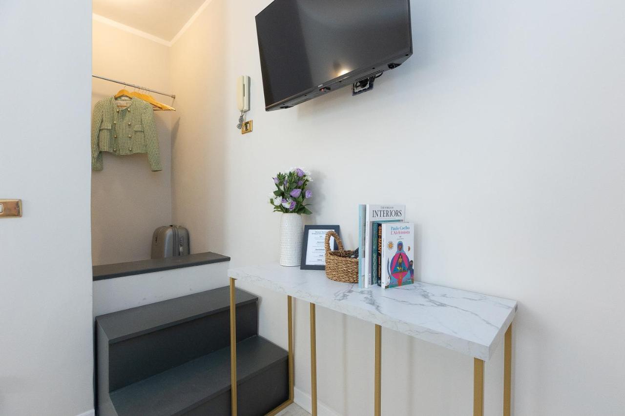 Tiny Studio Piazza Del Popolo Hotel Rome Buitenkant foto